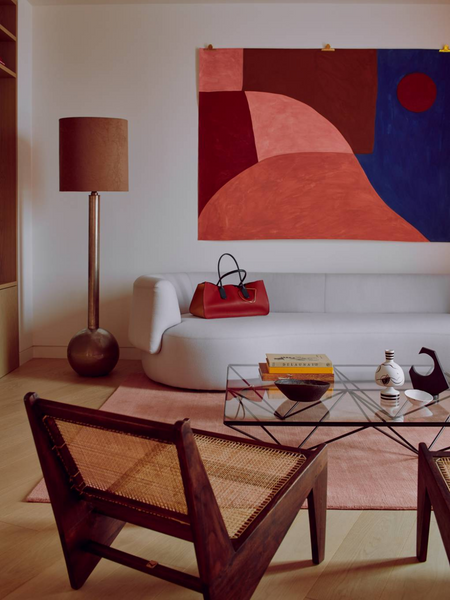 A London apartment decorated with bold strokes by fashion designer Roksanda Ilinčić.png