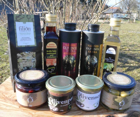Olive Probierpaket,  groß, Arbequina-Olivenöl, Koroneiki-Olivenöl, Kalamos-Oliven, Olivensenf, ....