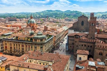 Hotels & places to stay in the city of Bologna