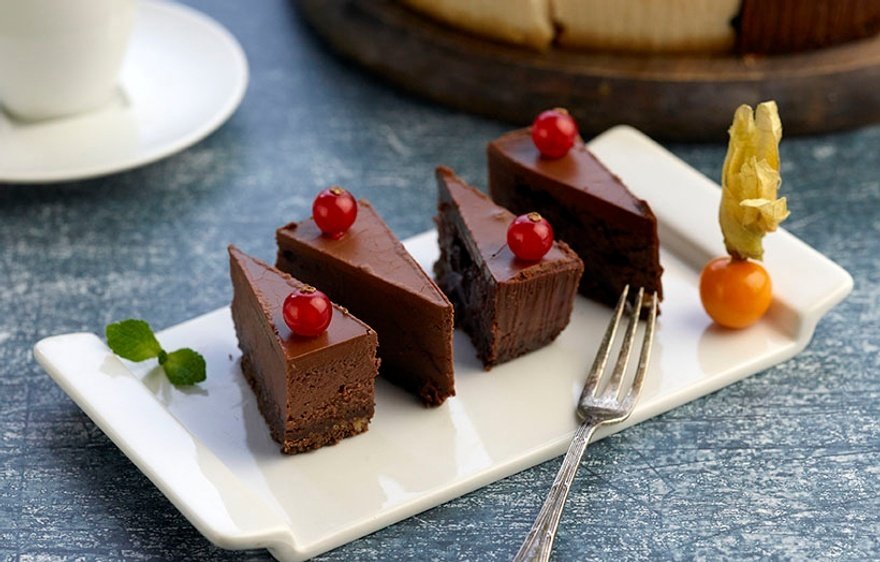 Menuserve chocolate and cherry cheesecake, from Central Foods
